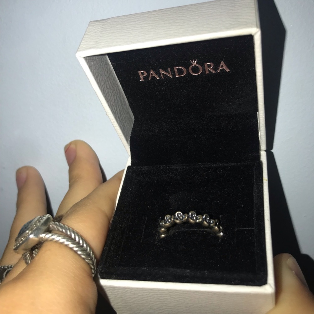 Pandora flower ring
